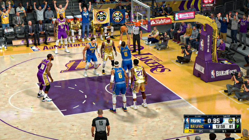 NBA湖人队与掘金队比赛高清直播画面